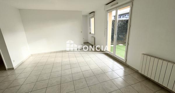 Location Appartement 2 pièces 54.56 m² - Guilherand-granges 07500