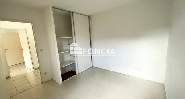 Location Appartement 2 pièces 54.56 m² - Guilherand-granges 07500