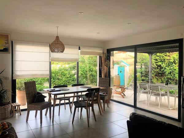 Maison Sete 5 pièce(s) 98 m2 +garage