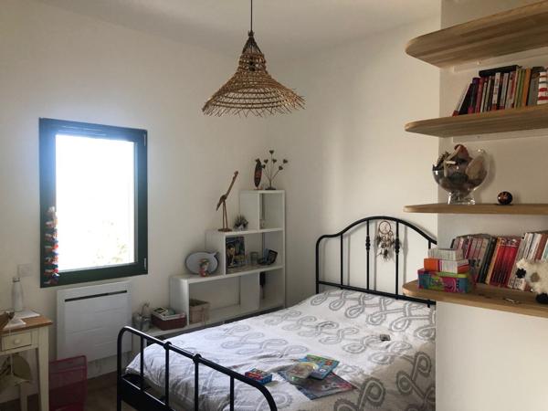 Maison Sete 5 pièce(s) 98 m2 +garage