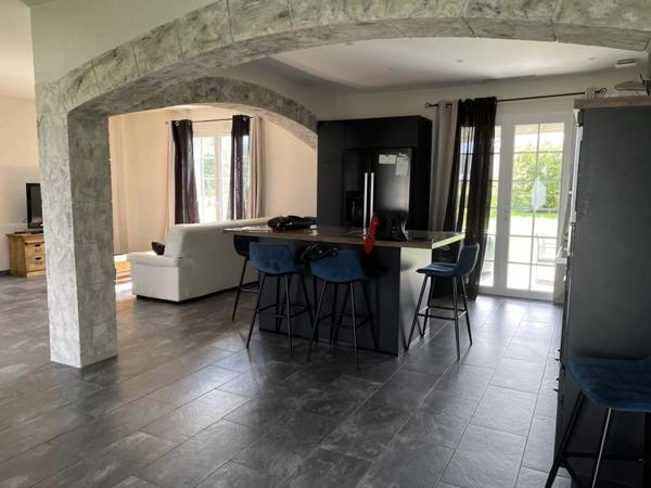 Maison à vendre |  Saint-Victor |  6 pièces | 151,6 m²