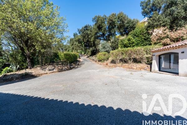 Maison à vendre 8 pièces 181 m² Les Adrets-de-l'Estérel
