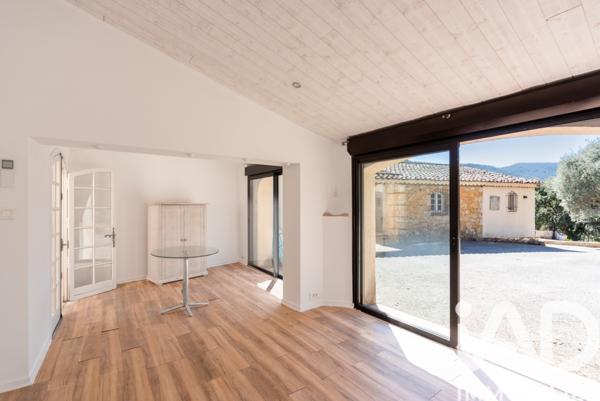 Maison à vendre 8 pièces 181 m² Les Adrets-de-l'Estérel