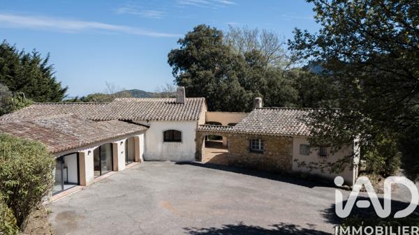 Maison à vendre 8 pièces 181 m² Les Adrets-de-l'Estérel