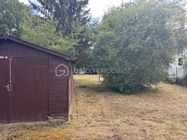 Terrain commercial de 922 m²