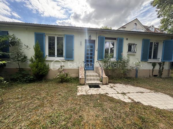 Terrain commercial de 922 m²