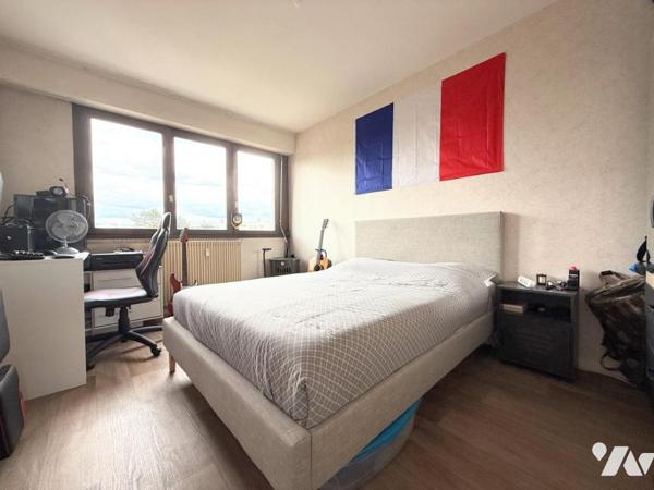 Appartement T4 avec grand balcon