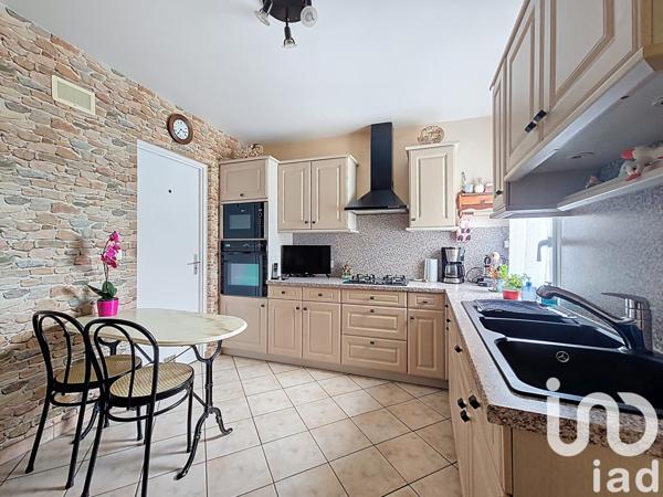 Maison à vendre 5 pièces 150 m² Combs-la-Ville