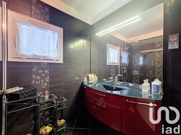 Maison à vendre 5 pièces 150 m² Combs-la-Ville