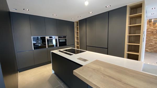 L'Étrat (42580) A LOUER ! L''Etrat, villa contemporaine de 180m2 avec piscine