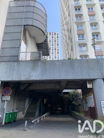Parking à vendre 12 m² Paris 20