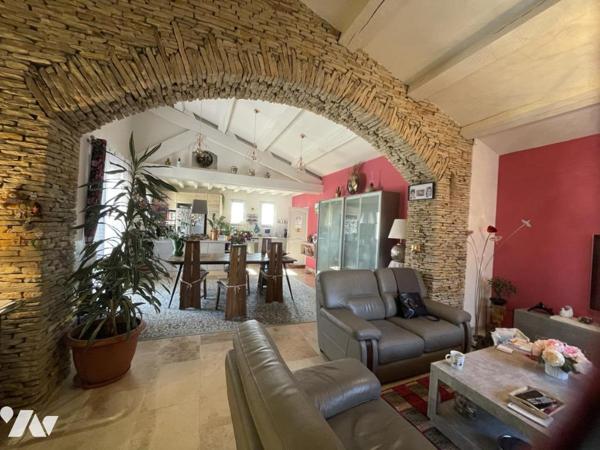 Maison de plain pied VALREAS