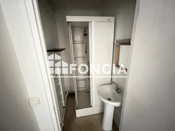 Location Appartement 2 pièces 39 m² - 20 RUE HENRI LAFOREST Flers 61100