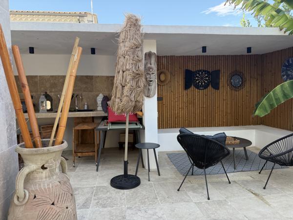 Boisseron (34160) boisseron, proche du centre ville, maison T4 r+1 de 115 M2, sur 366 M2 DE terrain, piscine