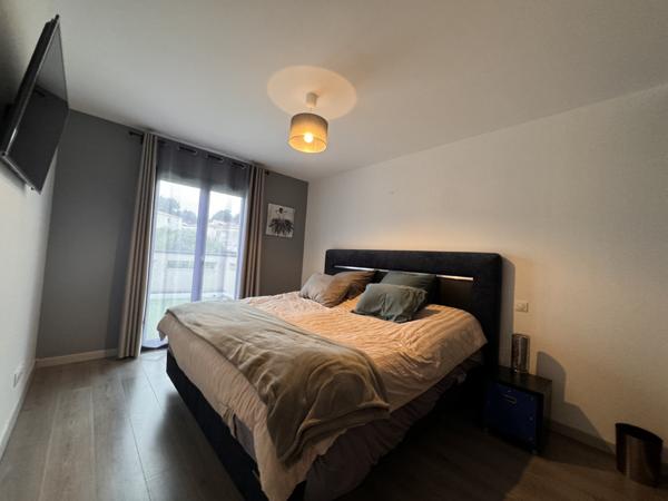 Boisseron (34160) boisseron, proche du centre ville, maison T4 r+1 de 115 M2, sur 366 M2 DE terrain, piscine