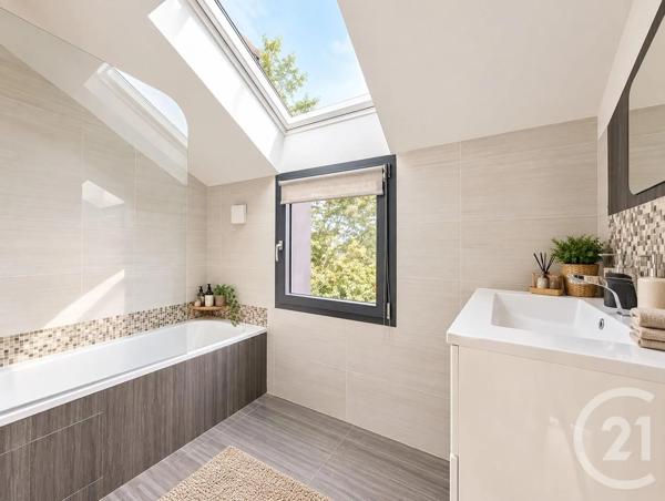 Maison à vendre  7 pièces - 175 m 2   CHATOU  - 78