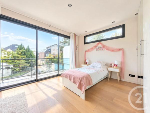 Maison à vendre  7 pièces - 175 m 2   CHATOU  - 78
