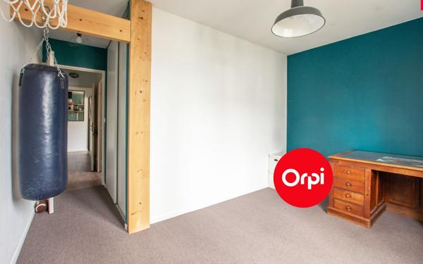 Appartement à vendre    4 pièces • 72,50 m2 Saint-Priest