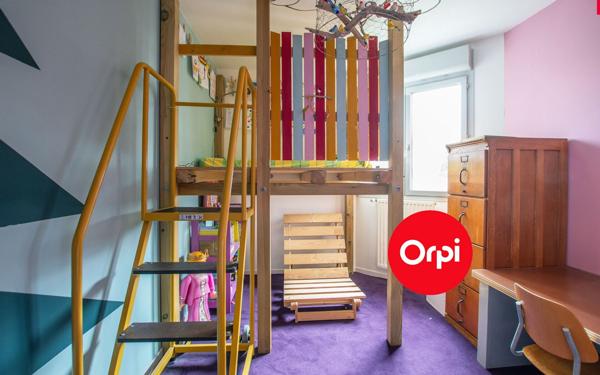 Appartement à vendre    4 pièces • 72,50 m2 Saint-Priest