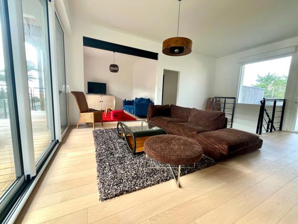 SAINT HILAIRE DE RIEZ LA CORNICHE VUE MER VILLA GRAND CONFORT 5 CHAMBRES AVEC TERRASSES ET JARDIN CLOS