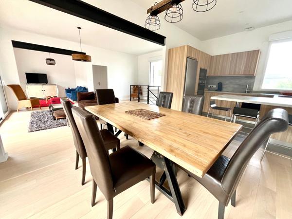 SAINT HILAIRE DE RIEZ LA CORNICHE VUE MER VILLA GRAND CONFORT 5 CHAMBRES AVEC TERRASSES ET JARDIN CLOS