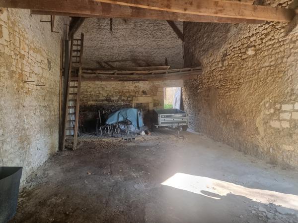 Garage
                                                                                                                                                
                                                                                                                                                
                                                                                                                                                                                                                                                                                                                        54  m²