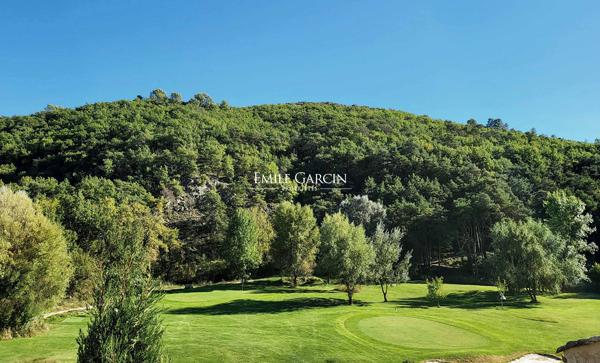 A vendre - Hôtel 5 étoiles avec infrastructures de luxe -Haute Provence