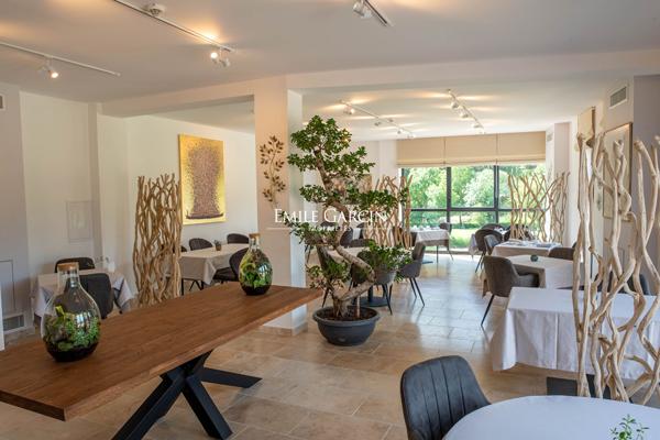A vendre - Hôtel 5 étoiles avec infrastructures de luxe -Haute Provence