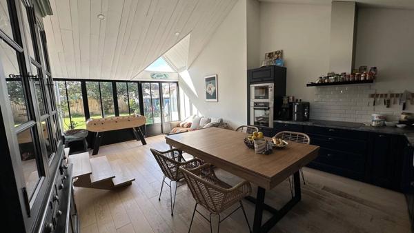 VILLA DE CHARME DES ANNÉES 30 À CHATELAILLON-PLAGE