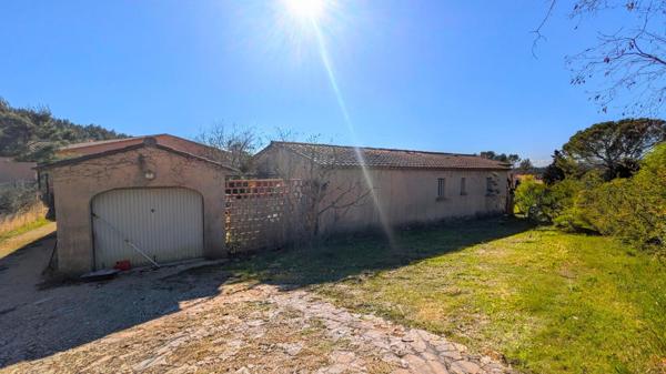 Maison de plain pied construite en 1986,