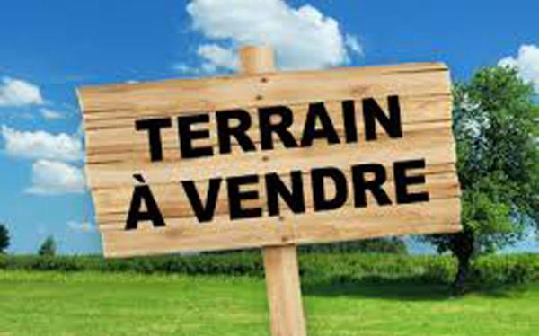 TERRAIN CONSTRUCTIBLE VIABILISE DE 634 M2 A RIANTEC PROCHE DE LA PETITE MER DE GÂVRES , Riantec