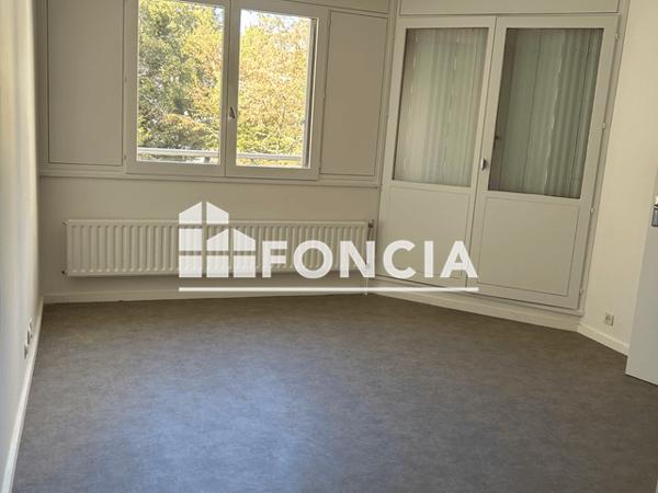 Location Studio 34.57 m² - 37 AVENUE D'ESPAGNE Anglet 64600