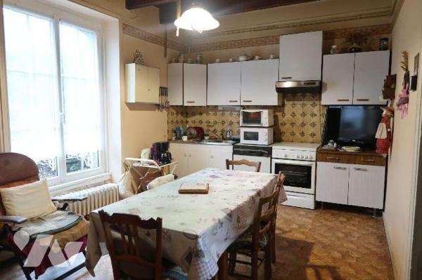 Maison à Vendre à Hôpital-Camfrout (29460)  - En exclusivité - maison qui se situe dans l'ancie...
