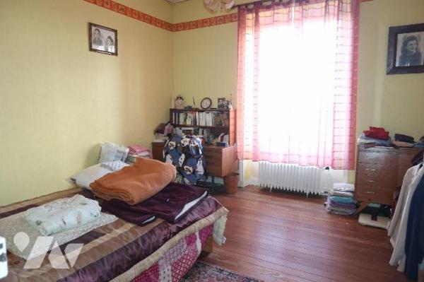 Maison à Vendre à Hôpital-Camfrout (29460)  - En exclusivité - maison qui se situe dans l'ancie...