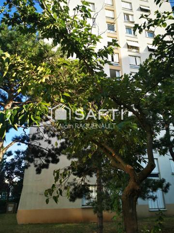 DERNIER ETAGE ( 15 eme ) - Appartement T5 ( Quatre Chambres ) - 110 M2