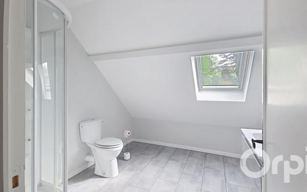 Maison à vendre    6 pièces • 149 m2 Abrest