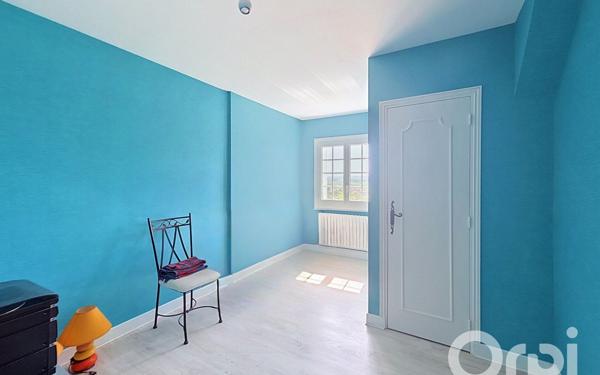Maison à vendre    6 pièces • 149 m2 Abrest