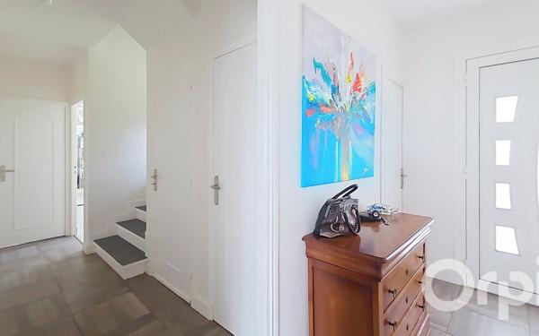 Maison à vendre    6 pièces • 149 m2 Abrest