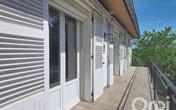 Maison à vendre    6 pièces • 149 m2 Abrest