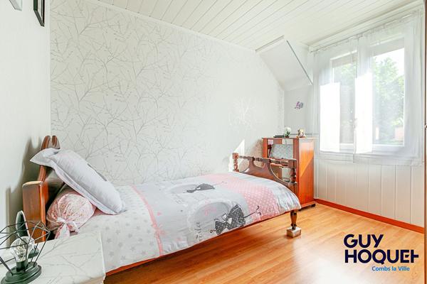 Maison à vendre à Lieusaint - 3 chambres avec dressing et garage