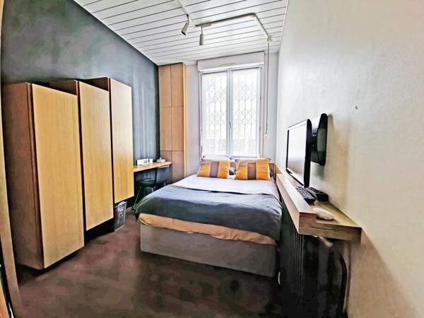 STAINS (93240) - CHARMANTE MAISON 6/7 PIÈCES SANS TRAVAUX - EMPLACEMENT IDÉAL !