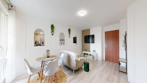 Appartement Vaureal 2 pièce(s)