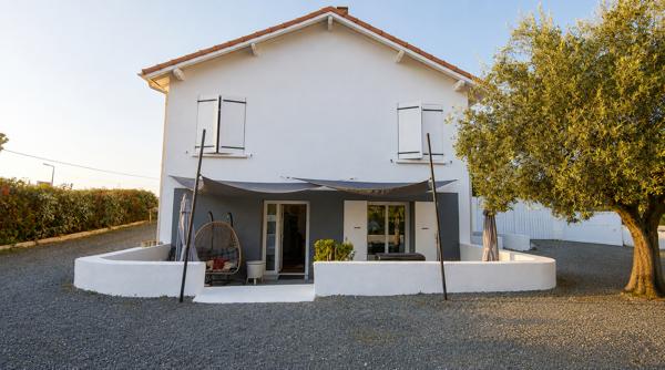 Maison familiale de 126 m2 avec 4 chambres et jardin arboré de 1 208 m²