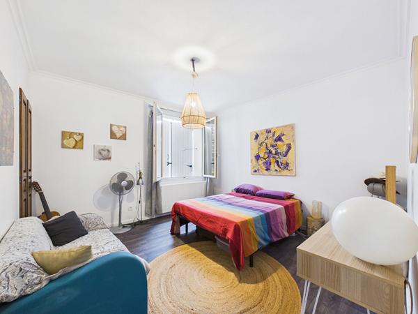 Maison familiale de 126 m2 avec 4 chambres et jardin arboré de 1 208 m²