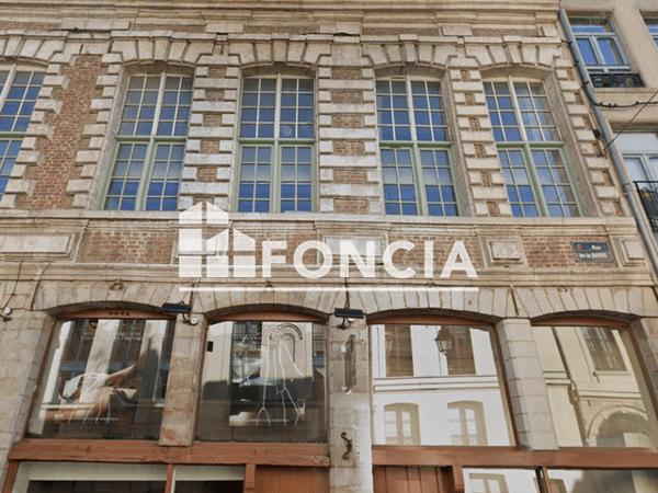 Location Appartement meublé 4 pièces 89.07 m² - 45-49 RUE DE LA BARRE APPARTS. Lille 59800