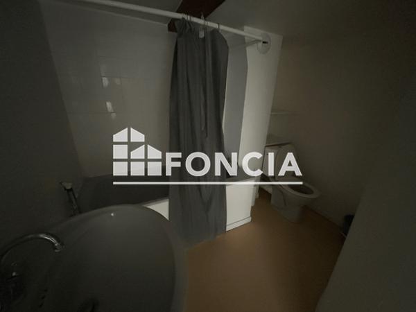Location Appartement meublé 4 pièces 89.07 m² - 45-49 RUE DE LA BARRE APPARTS. Lille 59800