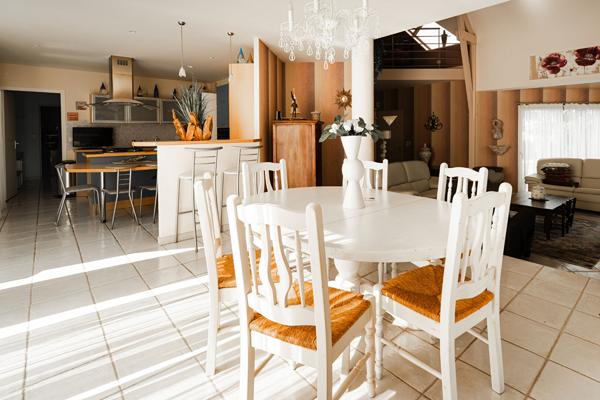 Maison Bouchemaine-Pruniers 5 pièce(s) 165 m2 , Bouchemaine