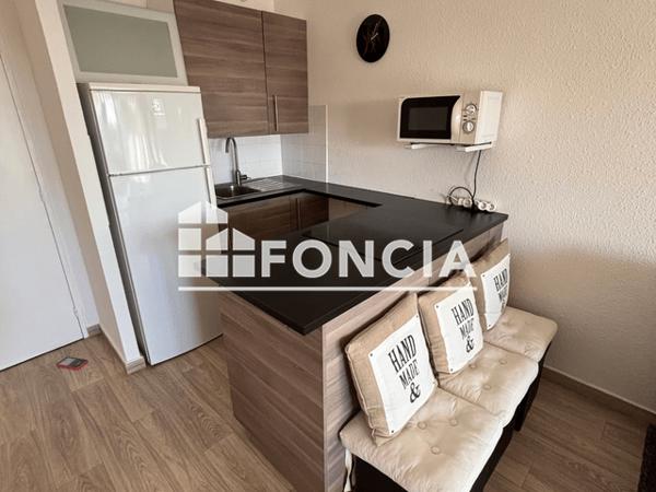 Location Studio meublé 28 m² - Bandol 83150