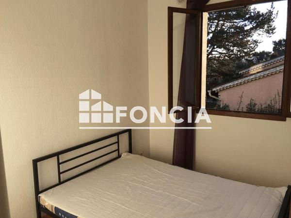Location Appartement 2 pièces 34.49 m² - 199 RUE CURET BAS Six Fours Les Plages 83140