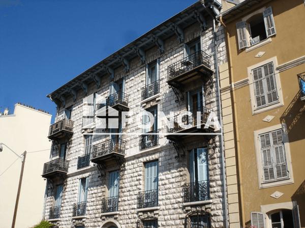Location Studio meublé 16.99 m² - 2 RUE PRINCE MAURICE Nice 06000